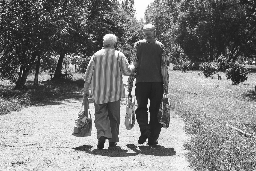 세계에서 가장 오래 사는 사람들의 식습관과 생활 방식