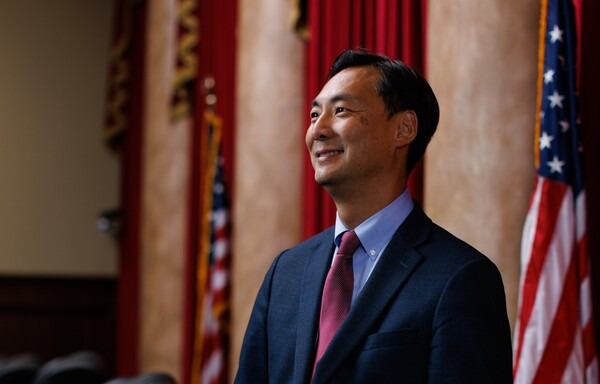 모스 탄 대사 국제형사사법 대사