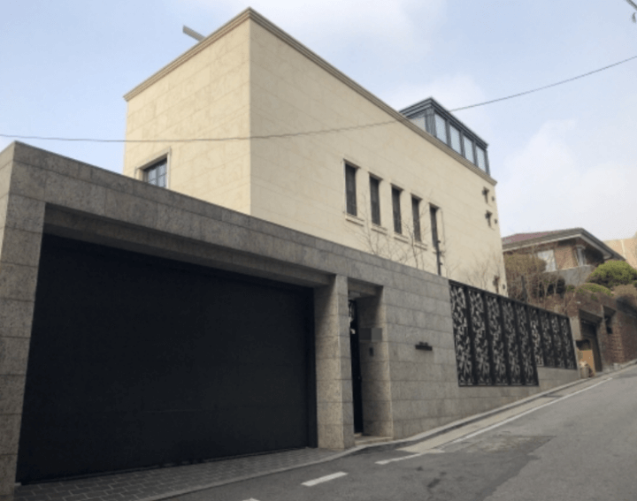 성북구-2층짜리-주택