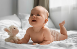 아기가 머리 박는 이유와 대처법 &amp;#124; 부모가 꼭 알아야 할 신호