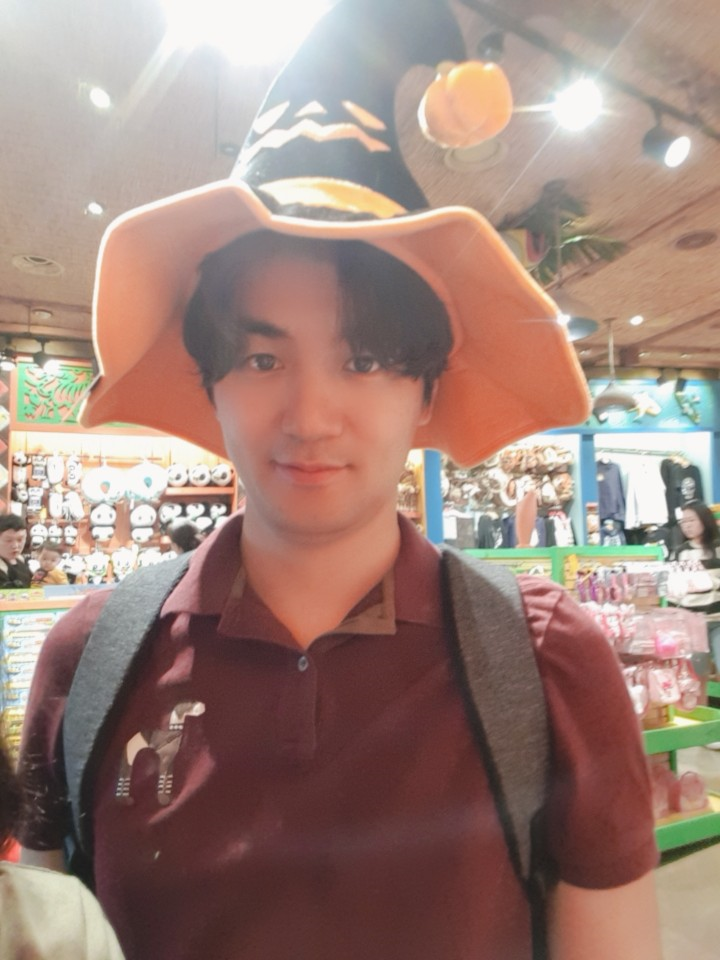 조컨 분장 전 모습_1