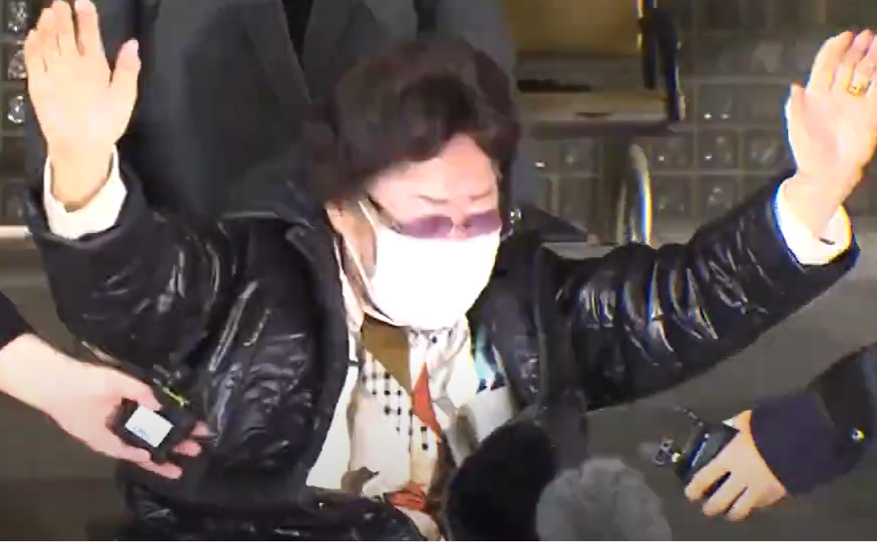 만세를 부르는 이용수 할머니