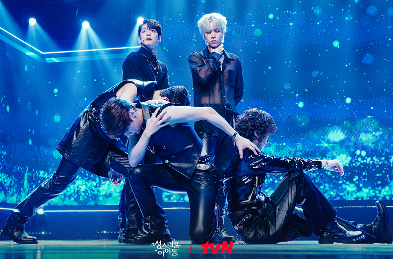 성스러운 아이돌 드라마