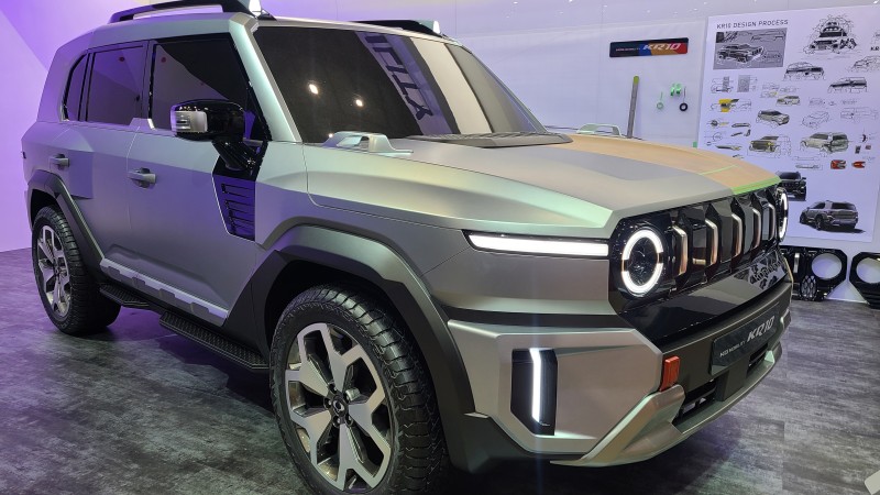 쌍용 코란도 KR10 출시일 가격 실물사진