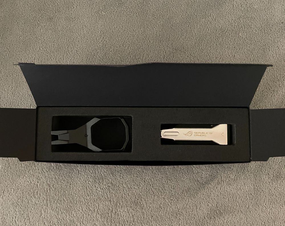 ASUS ROG Strix Flare II Animate 기계식 키보드 검토