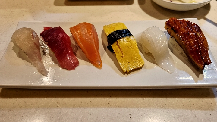 1인-회정식메뉴-초밥6p-사진