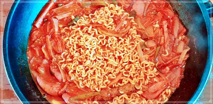 MBN 생생정보 마당 의정부, 부대찌개거리 Since 1972년 전통 노포, 부대찌개 맛집