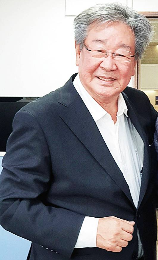 최불암