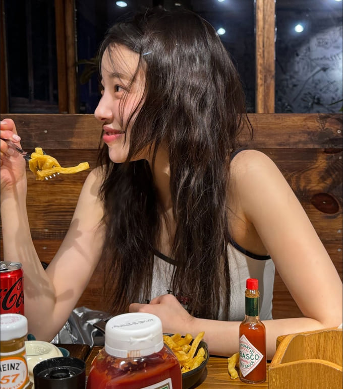 김아영 사복