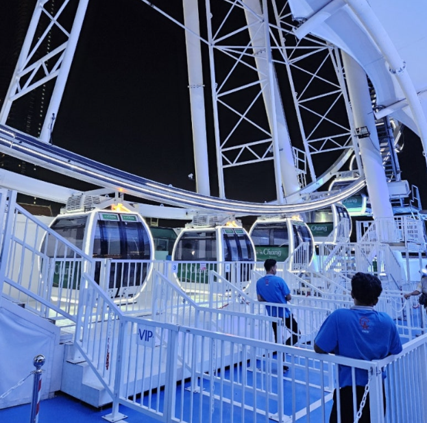 아시아티크 셔틀보트