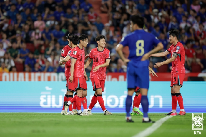 태국-한국-선제골