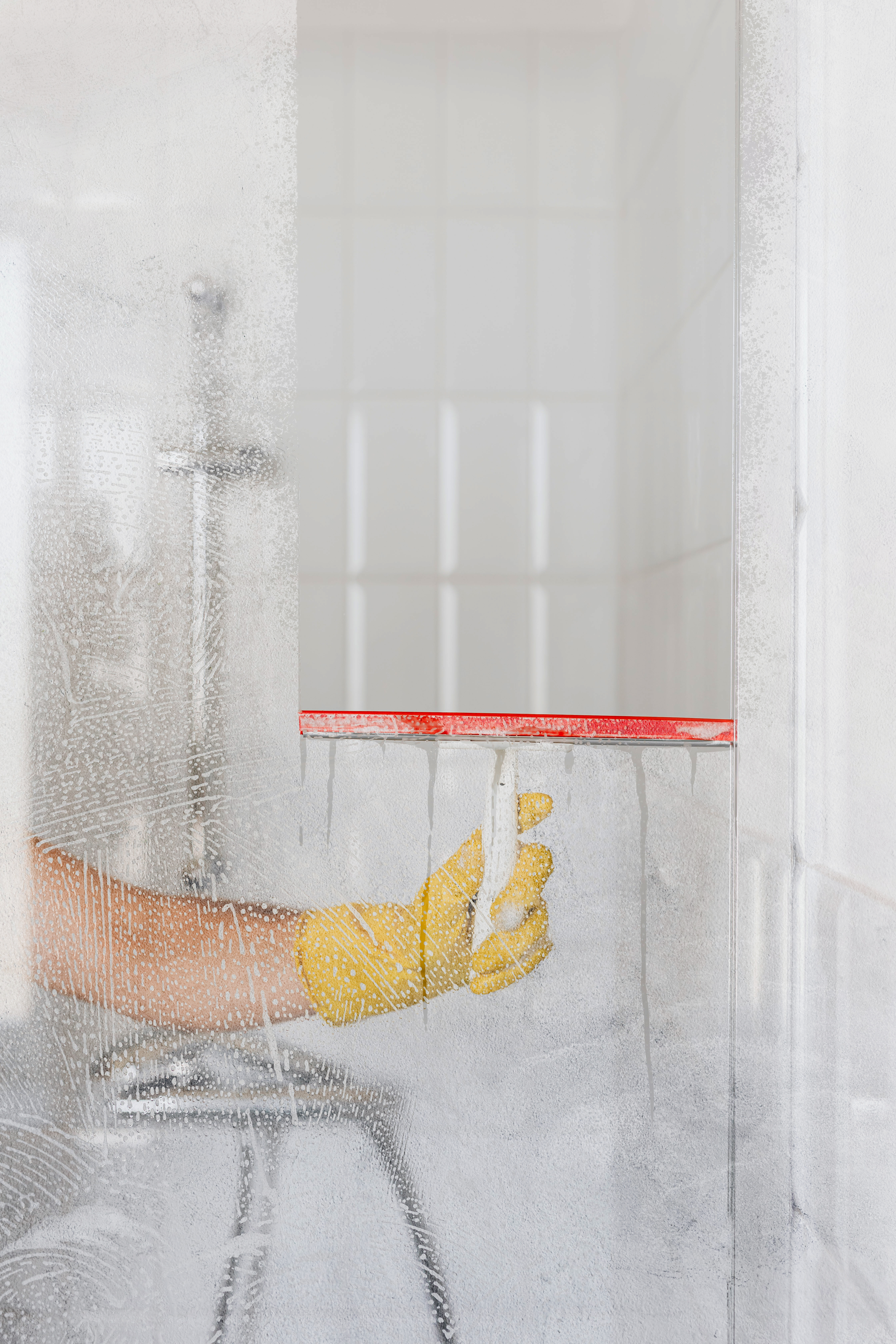 샤워유리문 청소 관련 이미지