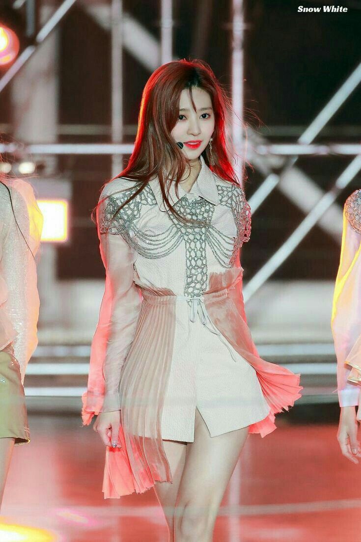 아이즈원 김민주 최애사진