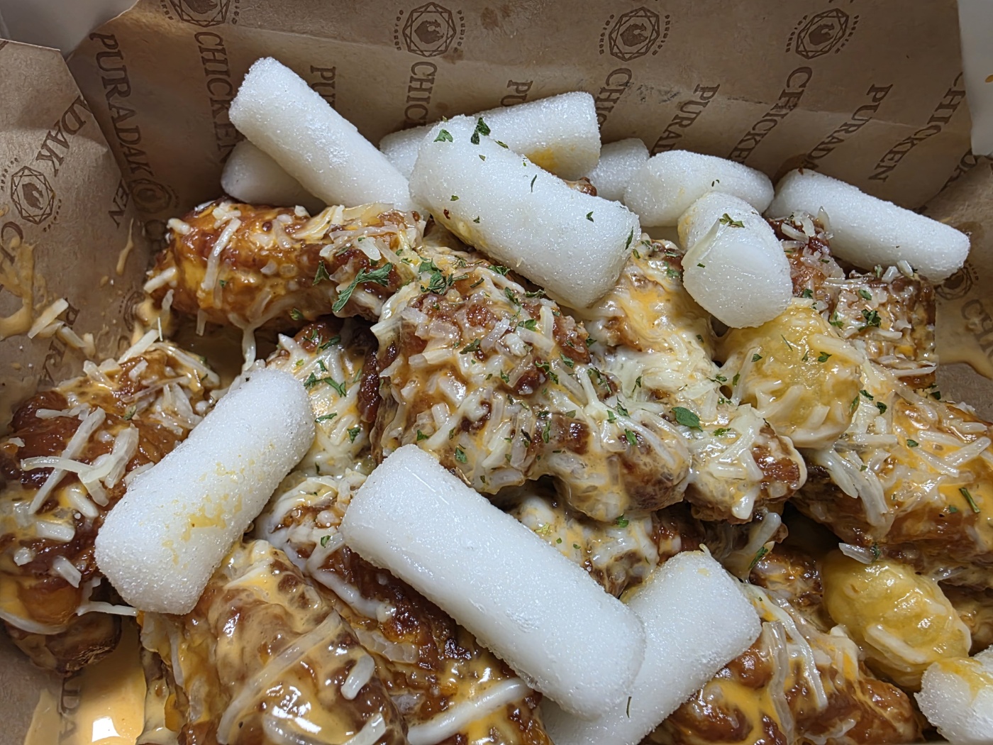 투움바 치킨 확대샷 ②