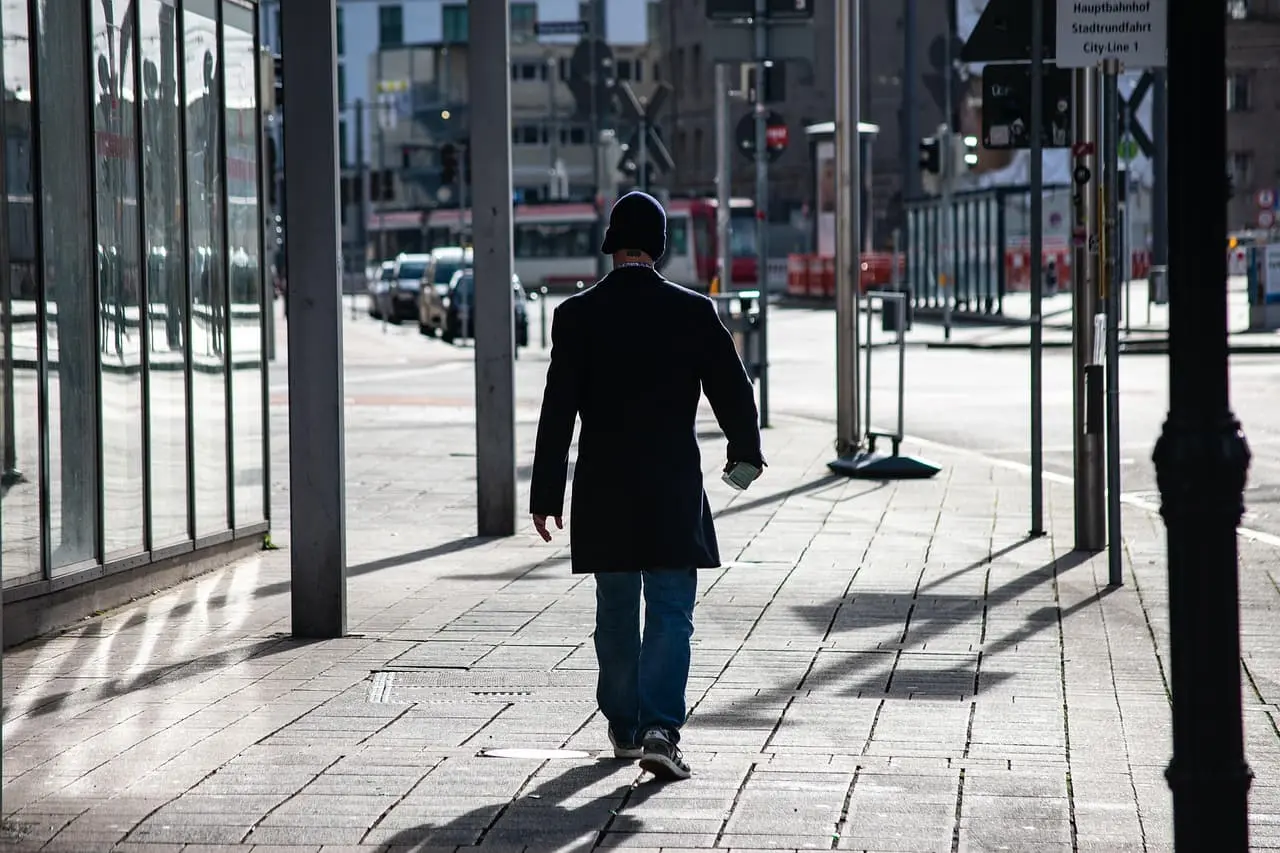 환절기 구안와사&amp;#44; 감기인 줄 알았다가 얼굴이 마비될 수도 있습니다