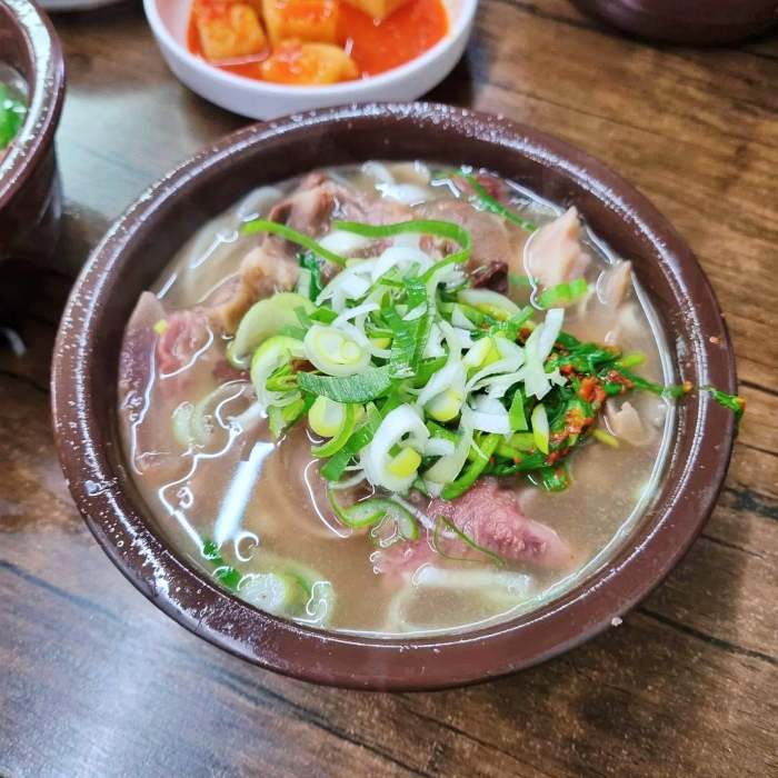생방송투데이 예산 예산시장 백종원 거리 소머리국밥 맛집