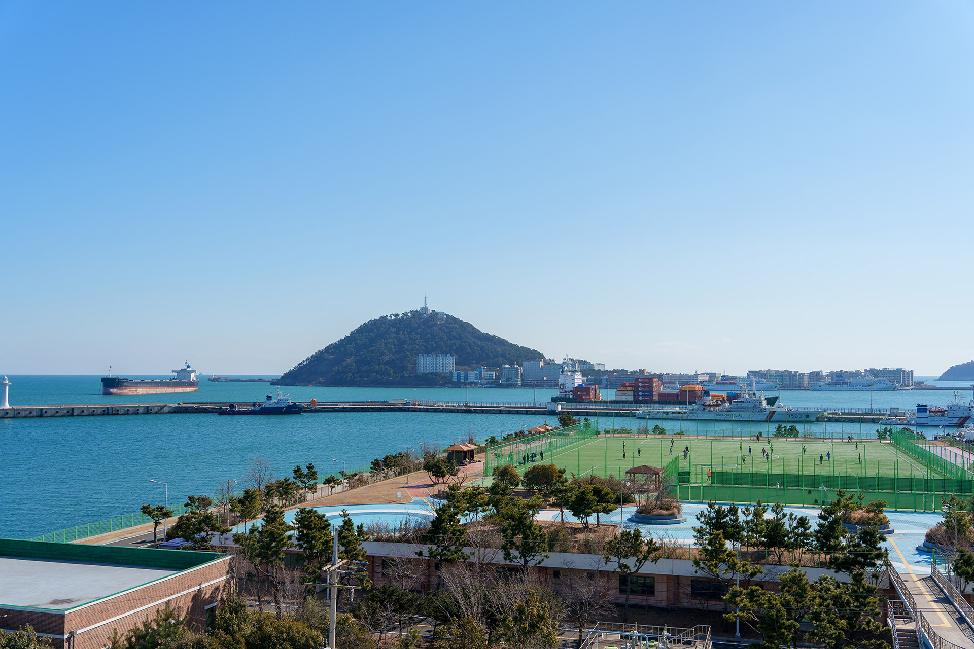 부산 영도 피아크 카페 앤 베이커리.