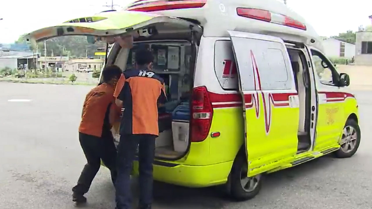 자동 제세동기&amp;#44; 자동 심장충격기(AED)의 사용법