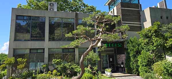 WEDGE52 외관 모습