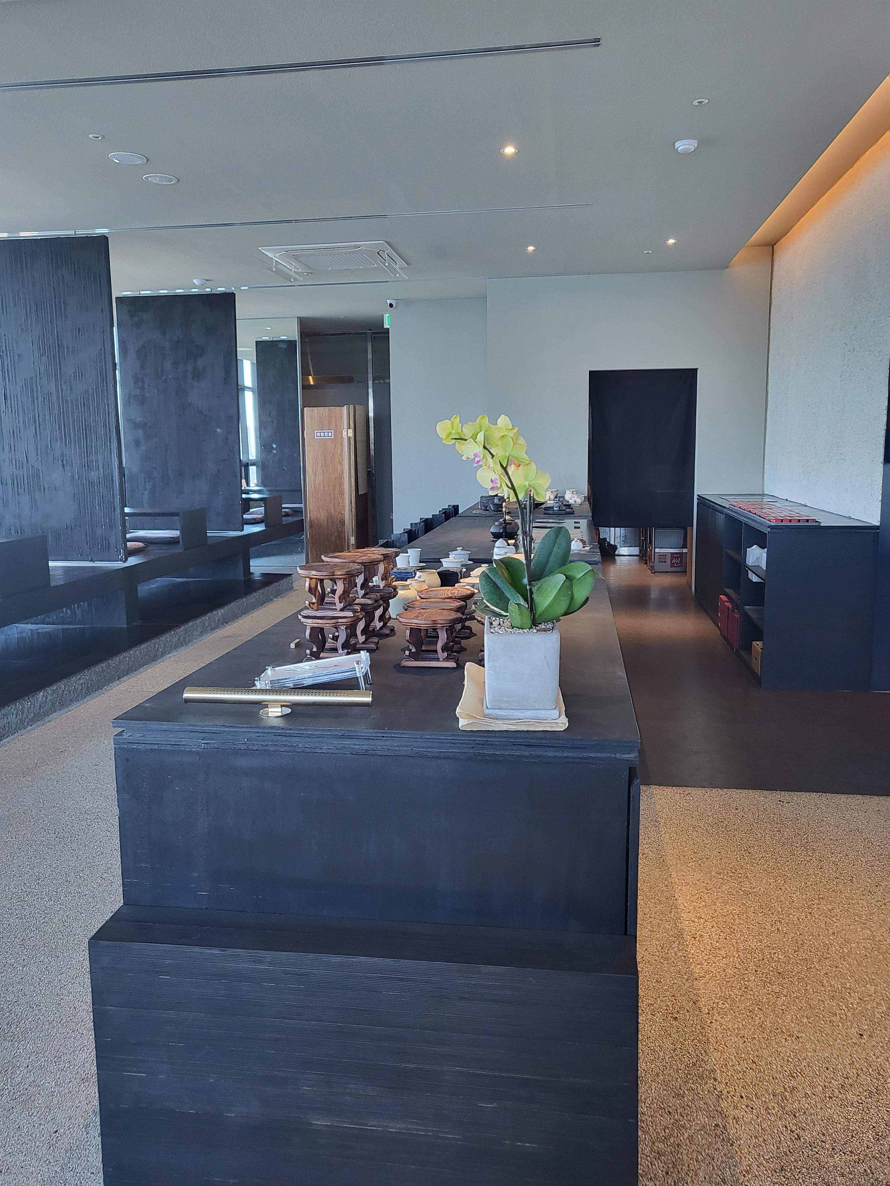 차덕분:영종도 구읍뱃터 바닷가 전망 이쁜 전통카페