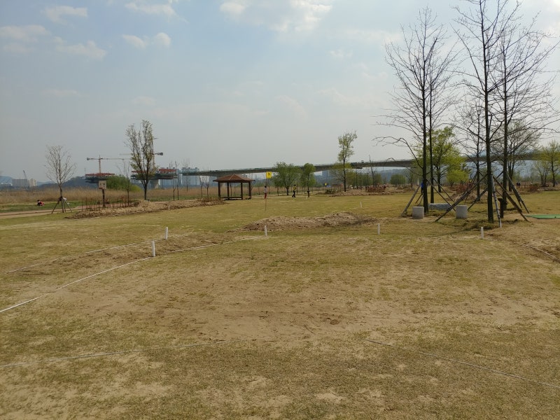 구미파크골프장 (낙동강체육공원) 구미시 지산동 낙동체육공원내 위치