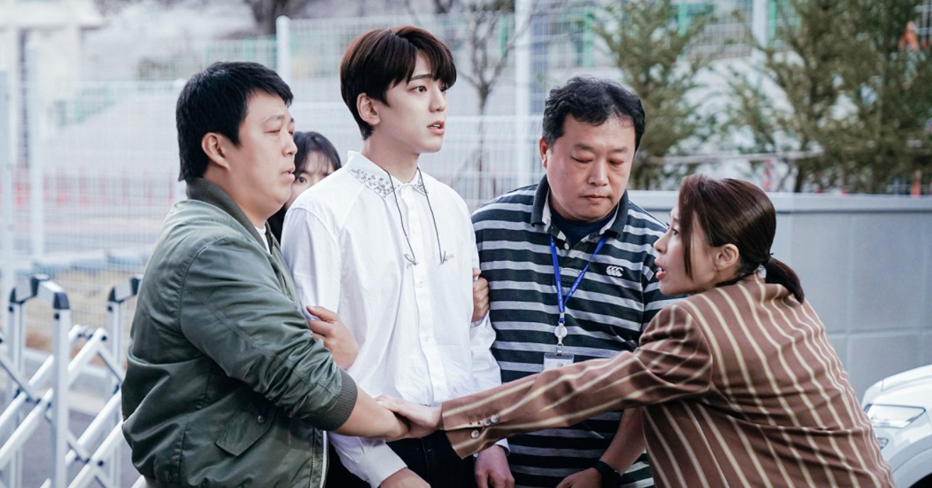 성스러운 아이돌 몇부작