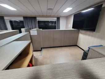 경상도 부산 유일 제주행 여객선 오션비스타제주 이코노미 객실 삼천포에서 제주 탑승 후기까지_18