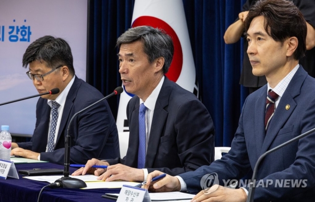 오염수 조기 방류 요청 논란