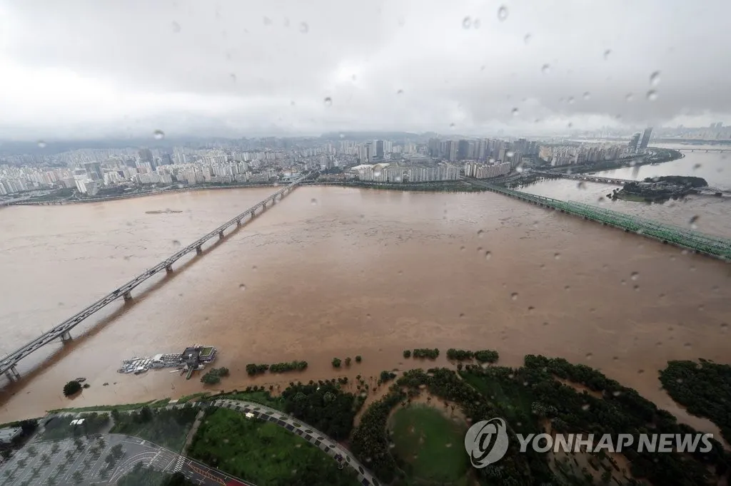 한강 수위 상승 둔치 통제 자전거 우회 동선 안내_1