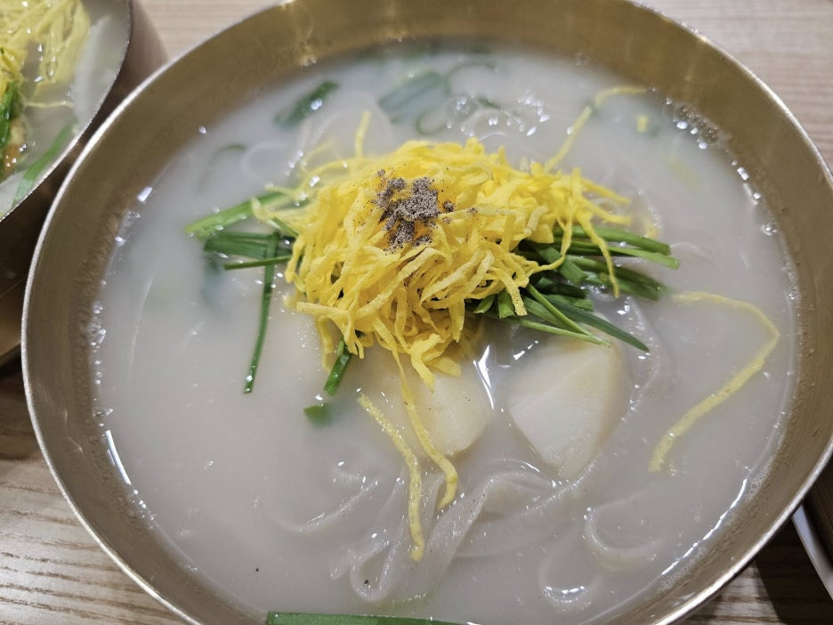 떡국 끓이는 법 소고기떡국 멸치육수떡국 굴떡국