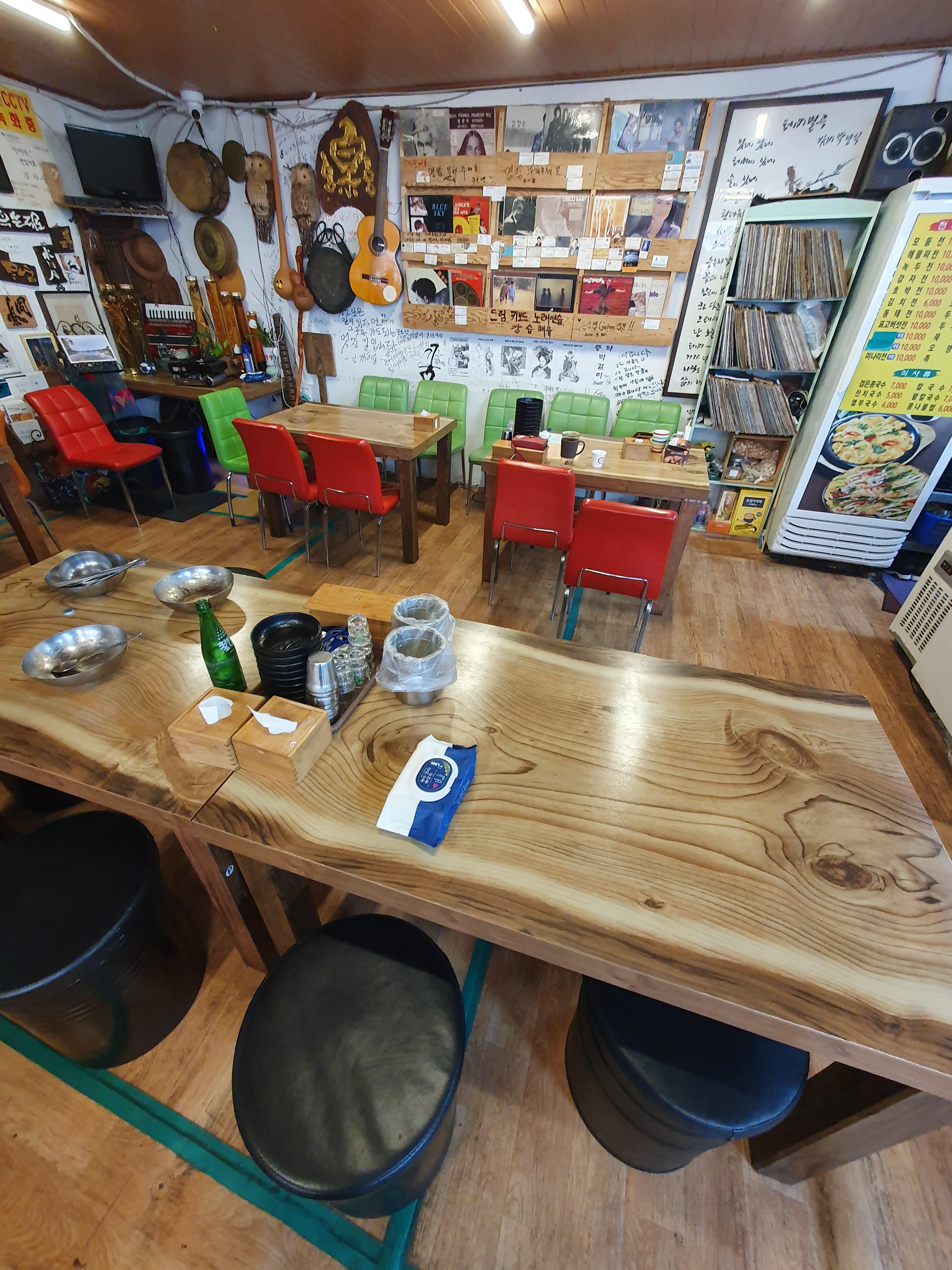 충남대 병원 맛집 박여사 빈대떡 식당 안 사진