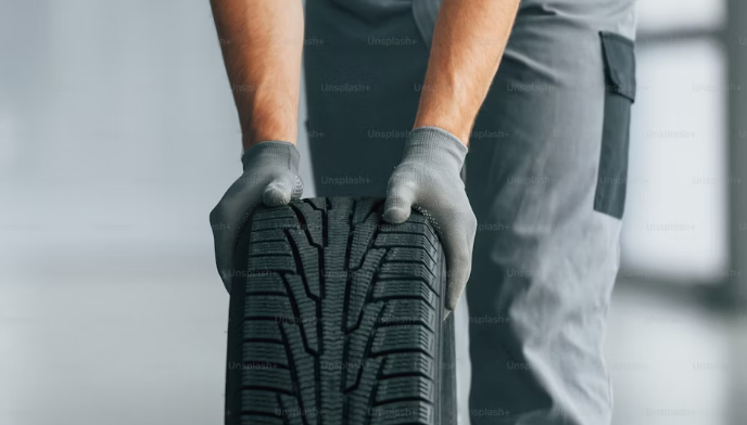 중고차-타이어-교체