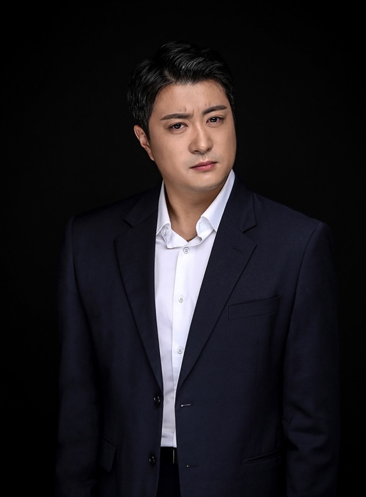 바리톤 조재경