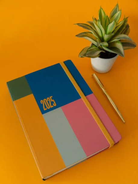 2025 새해 책 사진