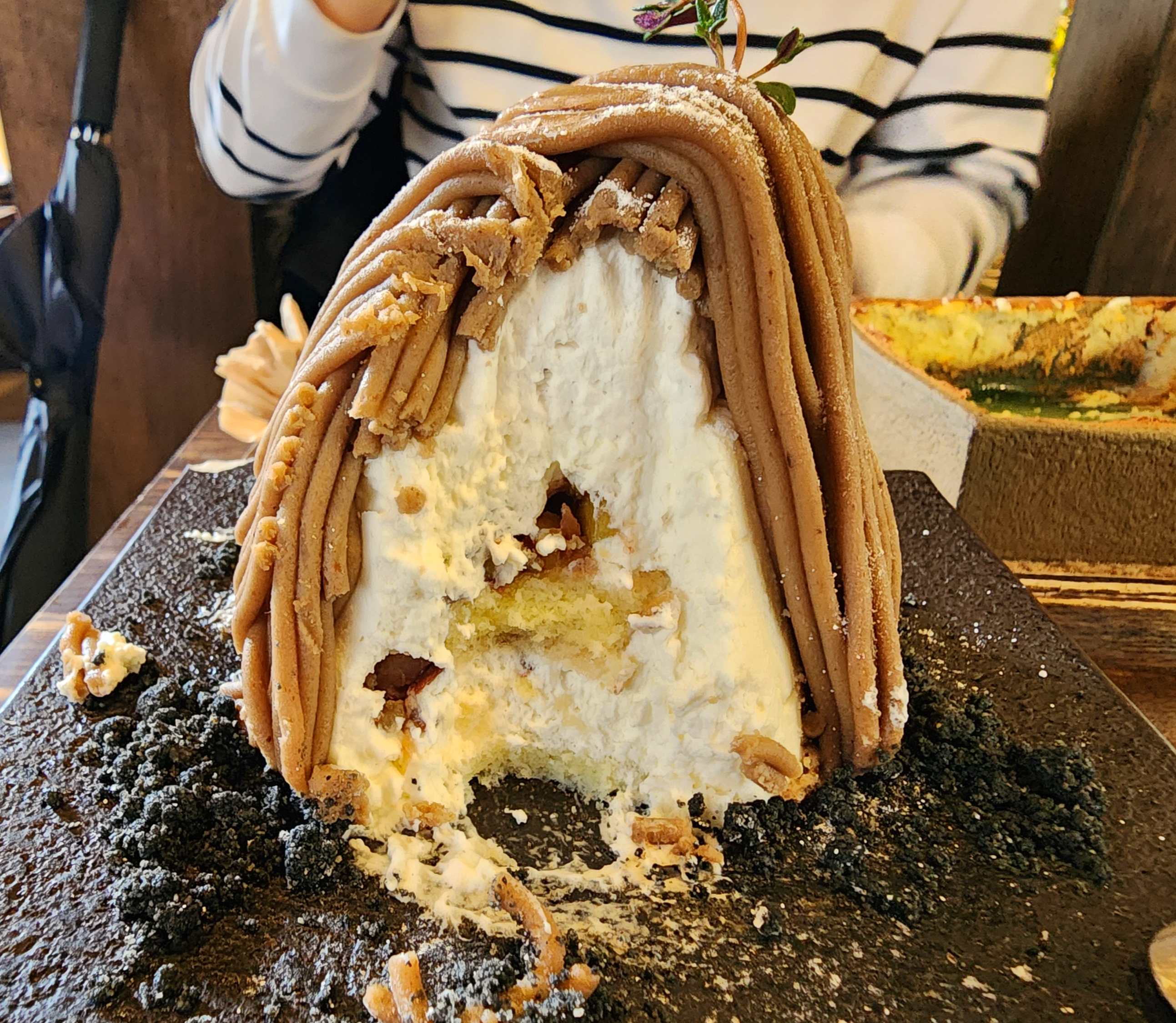 청수당베이커리_보늬밤몽블랑