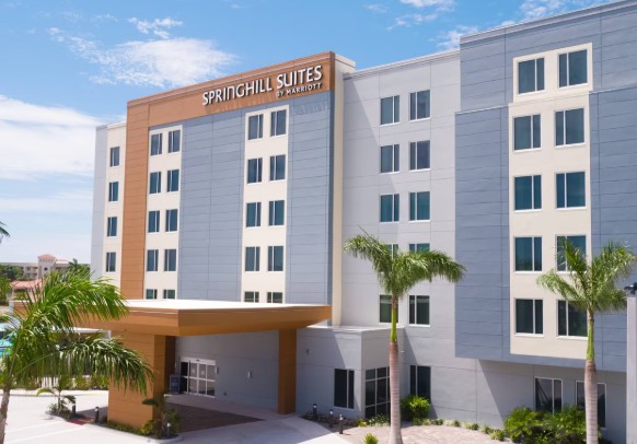 크루즈여행을 위한 포트 커내버럴 근처 중급 호텔추천 스프링힐 스위트 케이프 커내버럴 코코아 비치