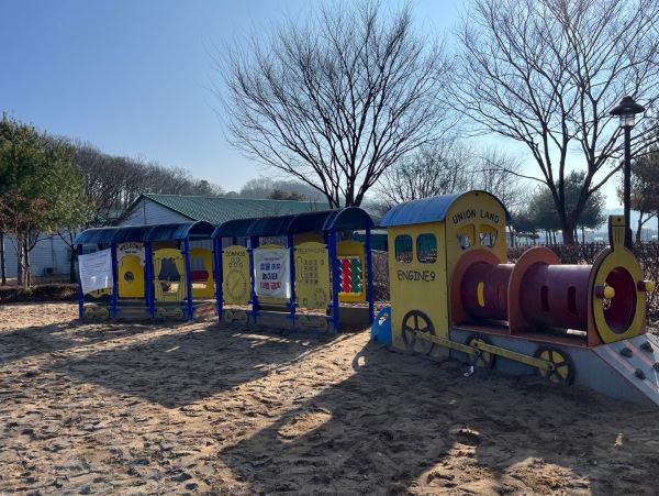 대청호 로하스캠핑장 놀이터