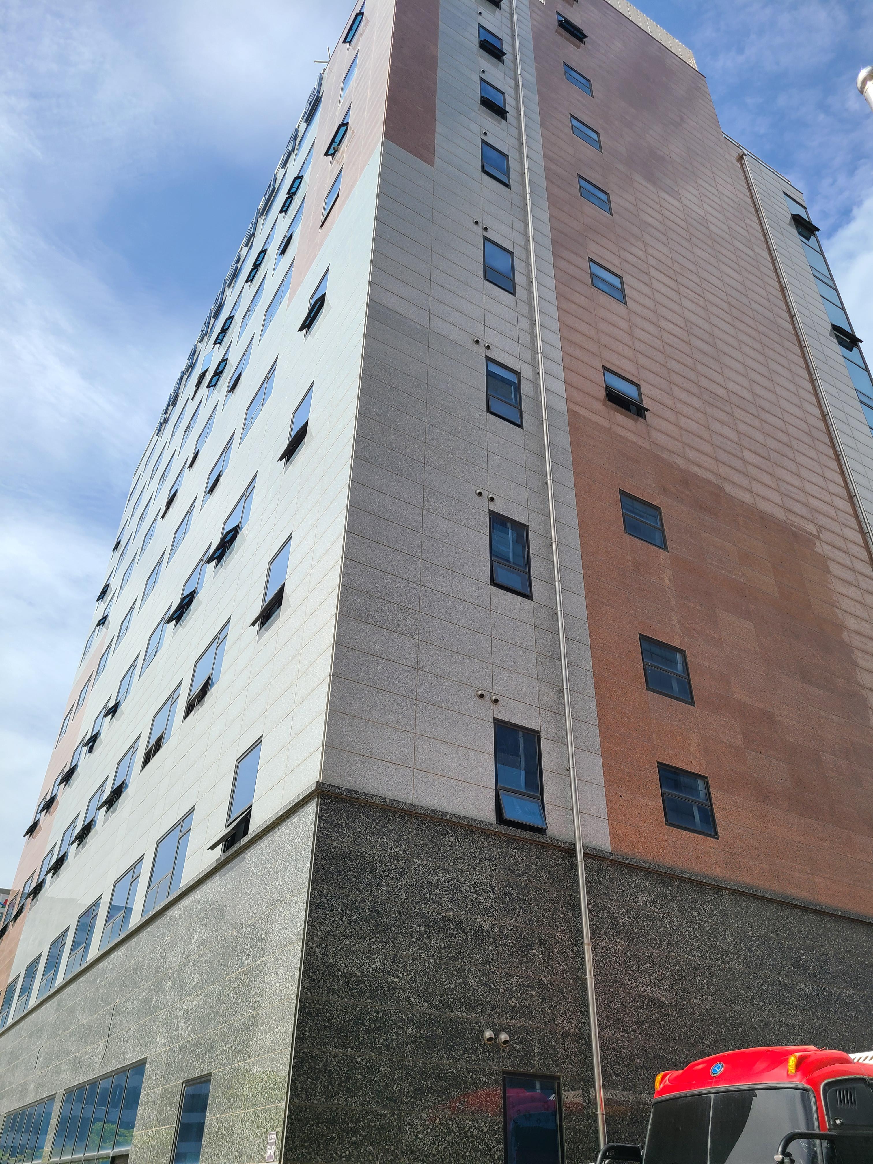 엠플러스테크노 외관 및 주변환경10