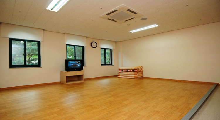 연인산 다목적캠핑장