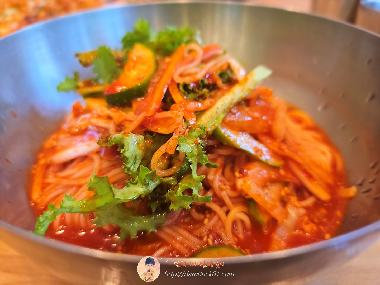 장비빔국수