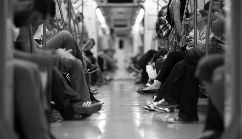 get off vs get out of : get off get out of 차이, 영어 내리다 표현 비교