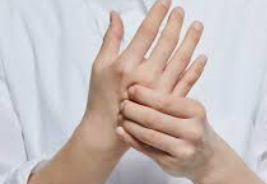 손발 저림의 주요 원인