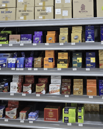 성남 창고형 약국 메가팩토리