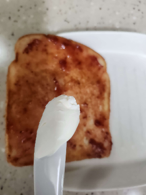 크림치즈 토스트