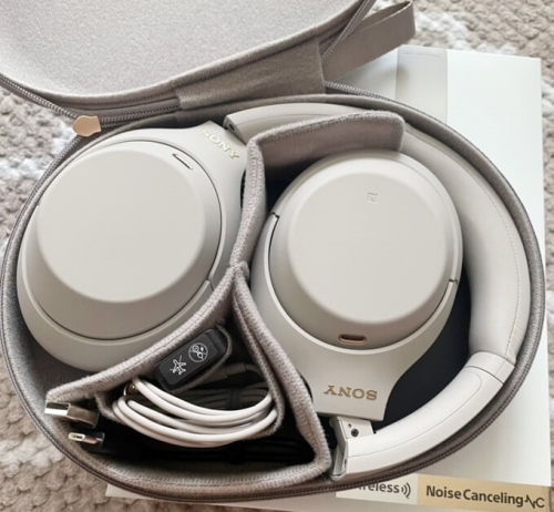 헤드폰 접은 모양