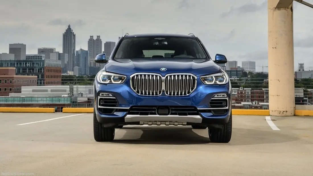 BMW X5 2022년형 가격 실구매가 모의견적 연비 제원 승차감 실내 디자인 인테리어 총정리