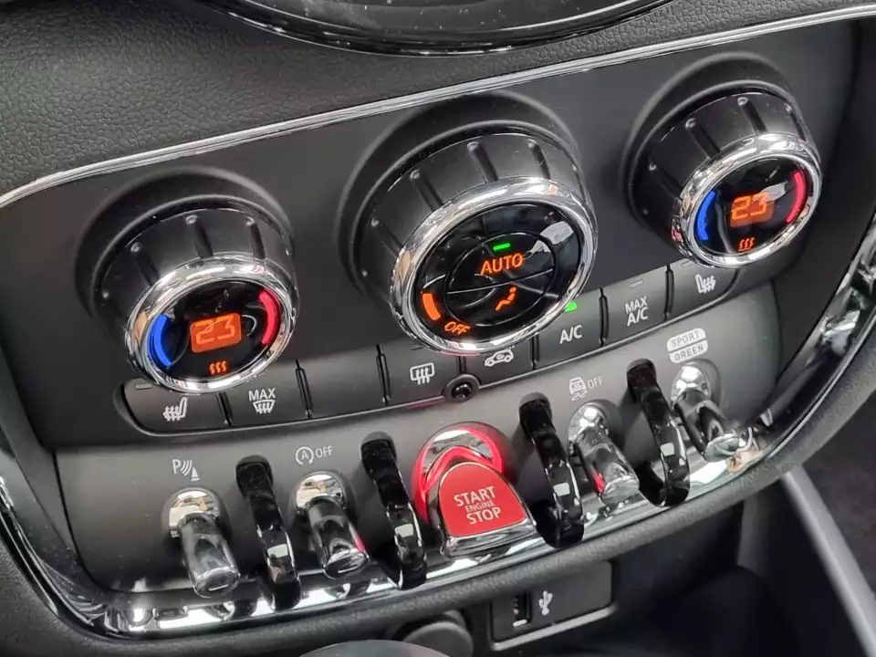 미드 모드에서는 섭씨 23도, 그린 모드에서는 섭씨 20도가 적당할 겁니다.