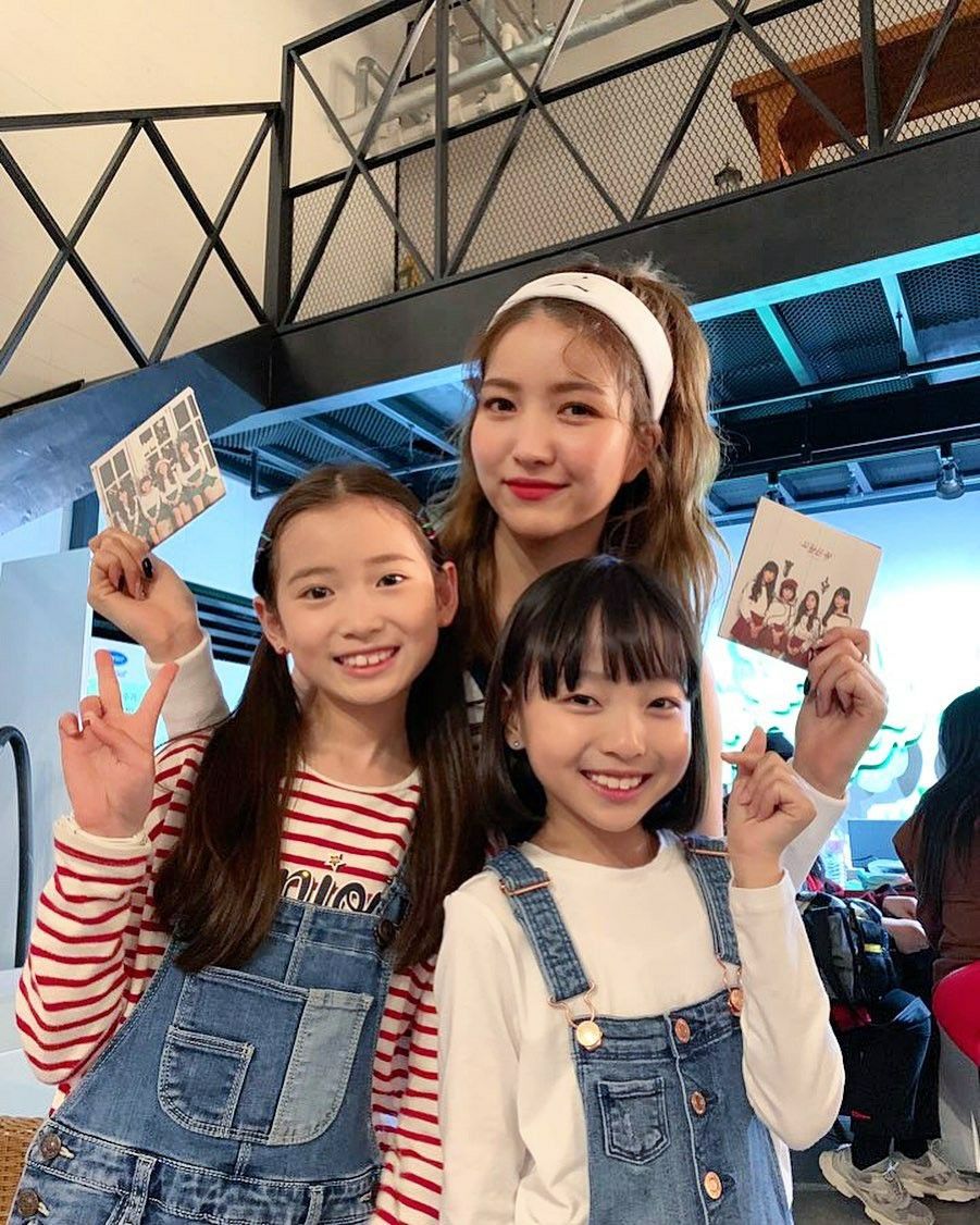 여자친구 팬사인회 사진 모음