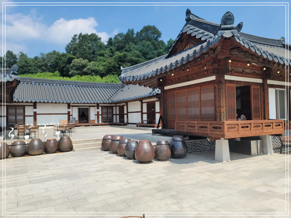 연천-세라비-한옥카페-우측-전경