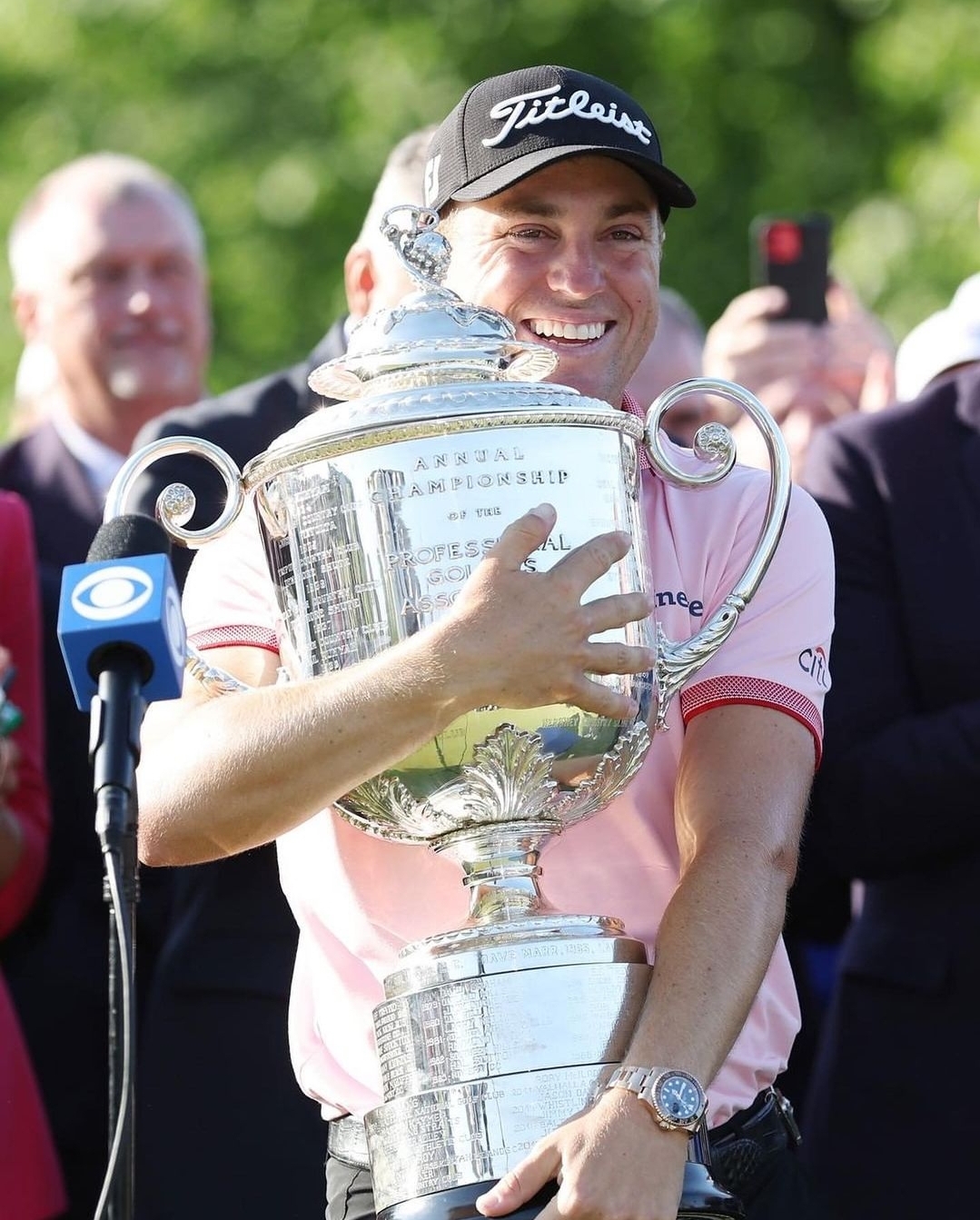 워너메이커 트로피를 든 저스틴 토마스(이미지 PGA 제공)